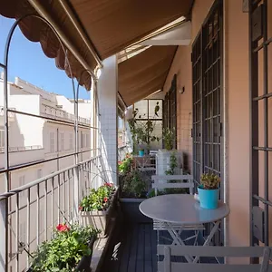 https://residenza-il-duca.it-romehotels.com