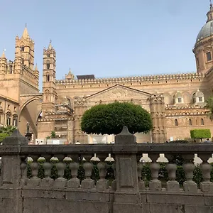 Alla Cattedrale , Palerme Italie
