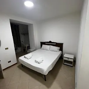 https://1-room-apartment-near-by-central-train-station.sicilyhotelsitaly.net
