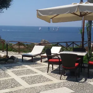 https://casa-costanza.sicilyhotelsitaly.net