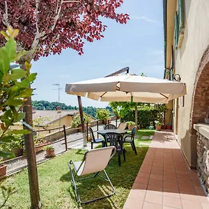 https://casetta-luna-sole.it-tuscanyhotel.com